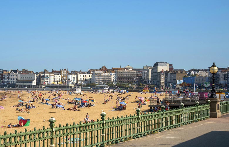 What is the average cost of a UK family holiday?